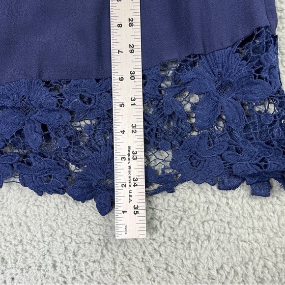 2 Chic Luxe Navy Lace Off the Shoulder Bell Sleeve Dress size: One Size - Picture 7 of 13